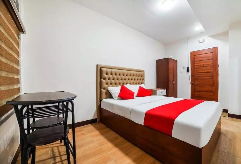 Hotelli Sakura Suites By Oyo Rooms