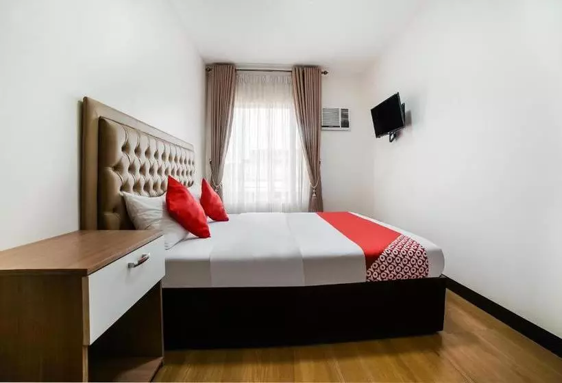 Hotelli Sakura Suites By Oyo Rooms