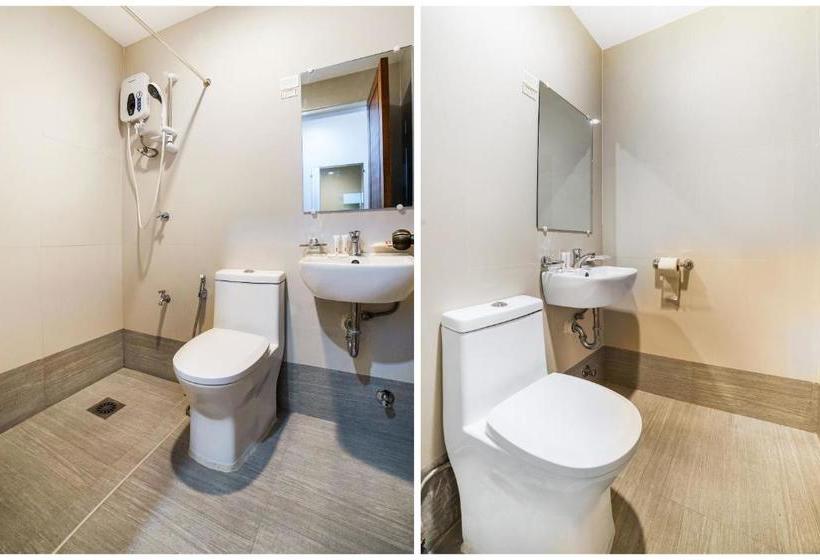 בית מלון כפרי Sakura Suites By Oyo Rooms