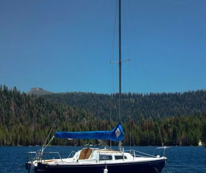 Huntington Lake Resort   Campsite