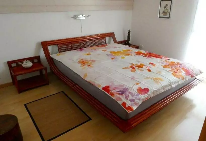 Majatalo Bed And Breakfast La Petite Thielle