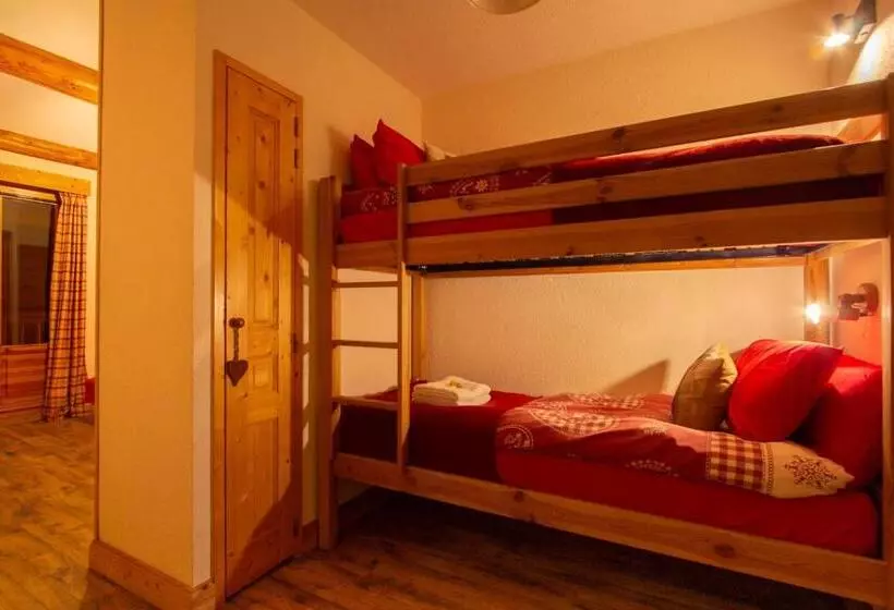 ホテル Chalet Coeur Des Brévières By Chalet Chardons