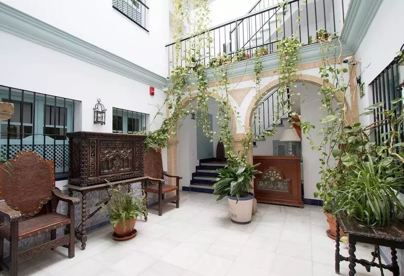 Apartamentos Suites Santa Cruz