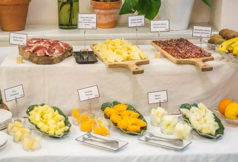 Apartamentos Suites Santa Cruz