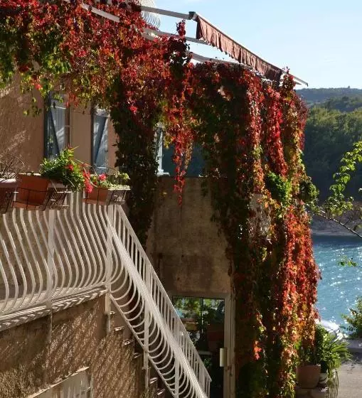 酒店 Auberge Du Lac