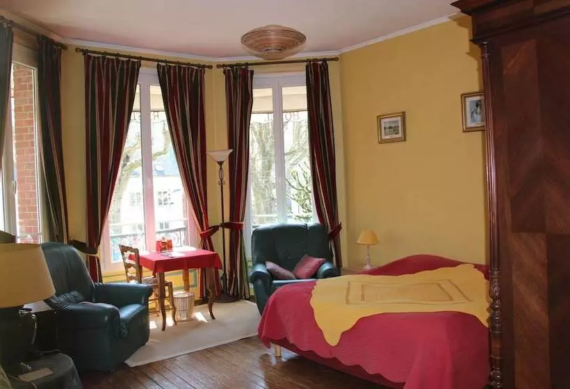 ホテル Hôtel De Paris Restaurant Bistronomy