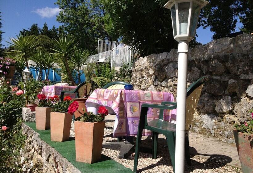 בית מלון כפרי Hostellerie Aspremont