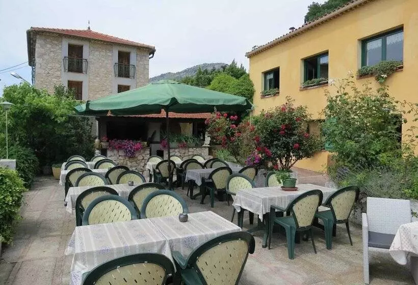 ホテル Hostellerie Aspremont