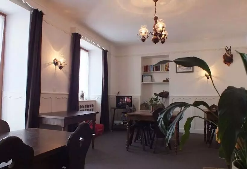 Отель Hôtel Maison Doron