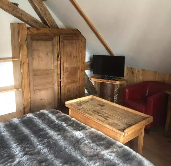 בית מלון כפרי Hôtel Restaurant De La Chaussée