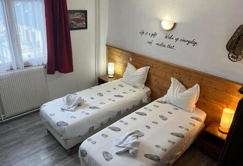 ホテル La Foret De Maronne