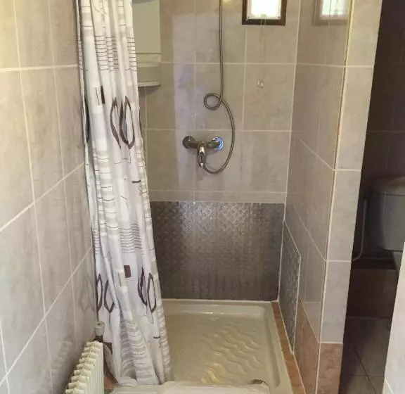 Отель La Foret De Maronne