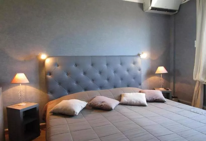 هتل Le Logis Du Guetteur