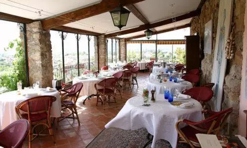 هتل Le Logis Du Guetteur