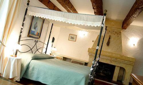 هتل Le Logis Du Guetteur