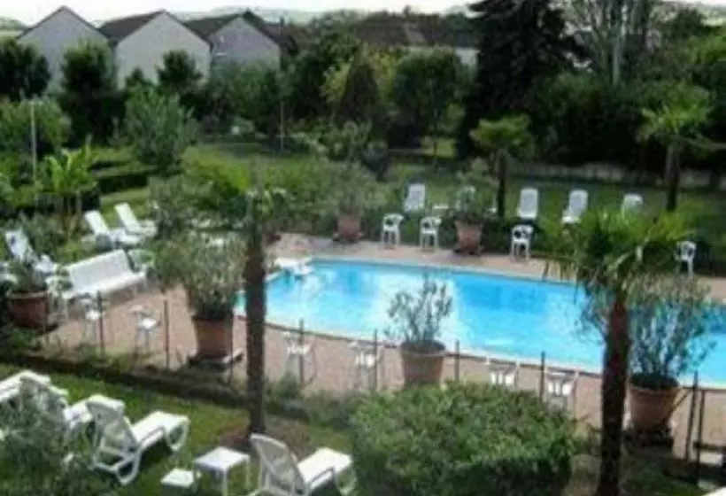 Отель Les Songes De Buxy