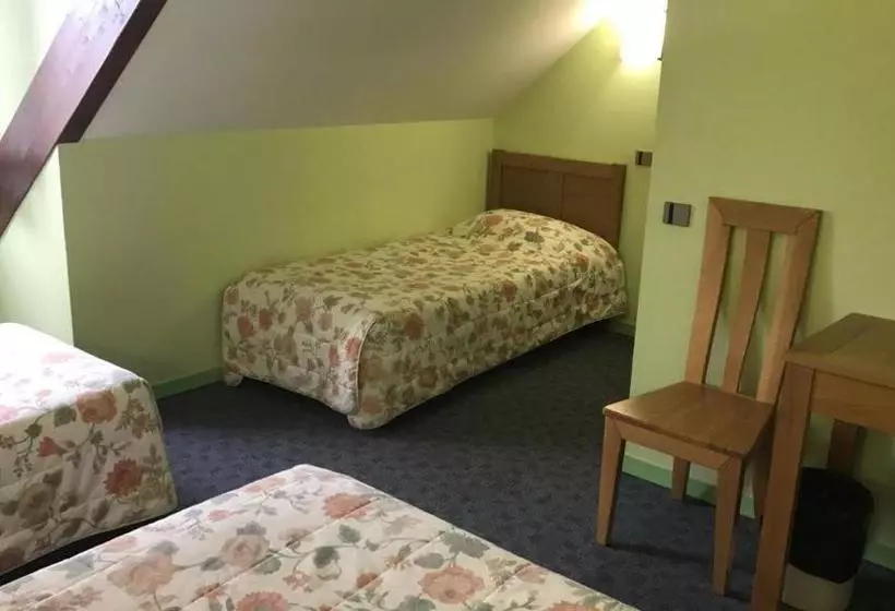 Отель Les Songes De Buxy