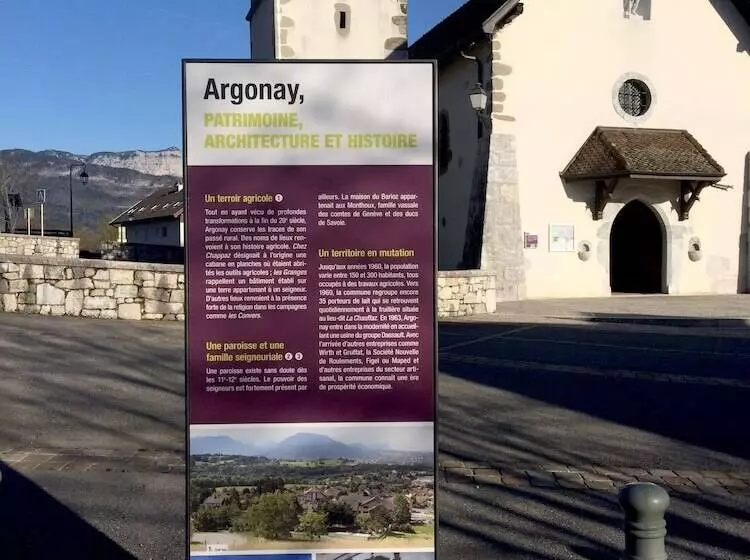فندق Logis Hôtel Annecy Nord / Argonay