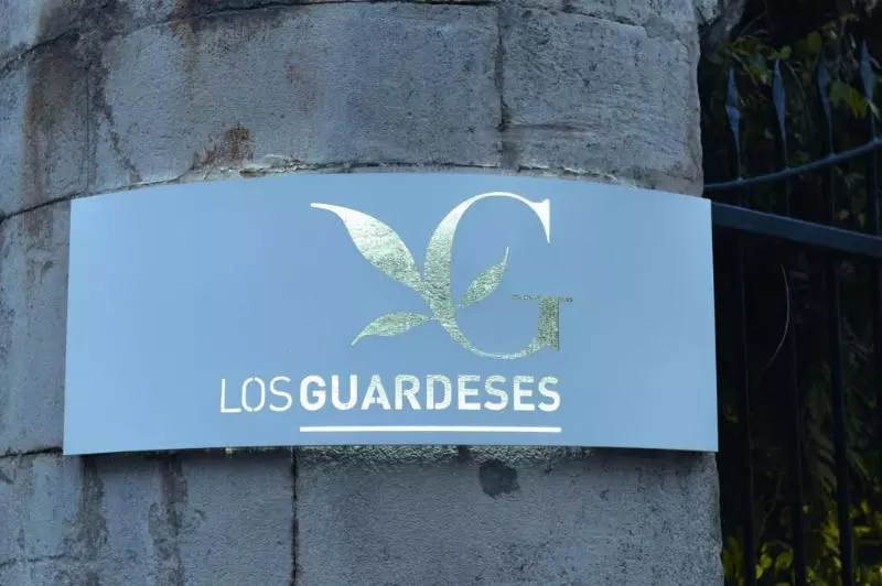בית מלון כפרי Los Guardeses
