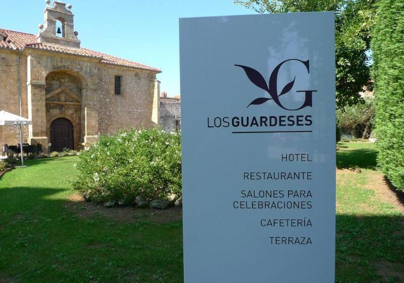 ホテル Los Guardeses