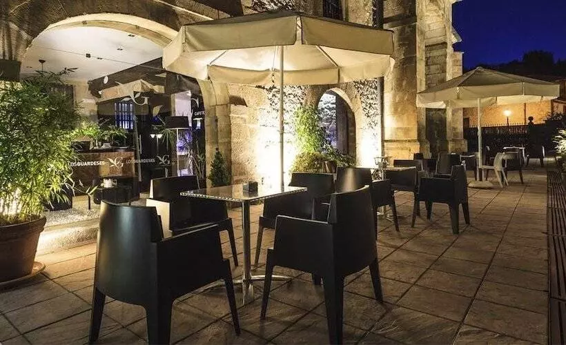 בית מלון כפרי Los Guardeses