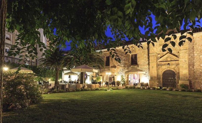 ホテル Los Guardeses