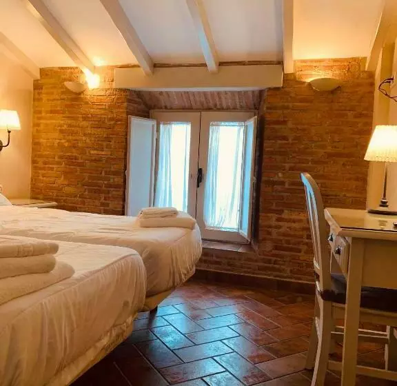 בית מלון כפרי Plaza Grande