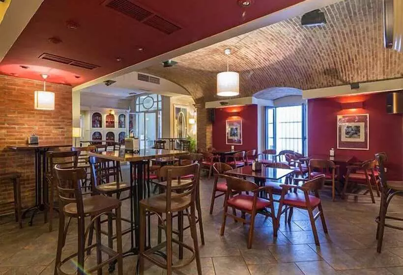 בית מלון כפרי Plaza Grande