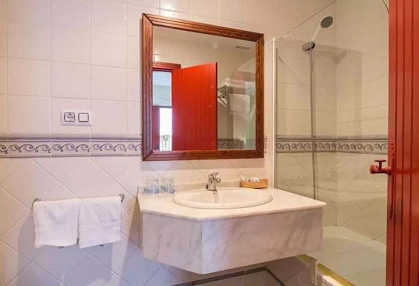 בית מלון כפרי Plaza Grande