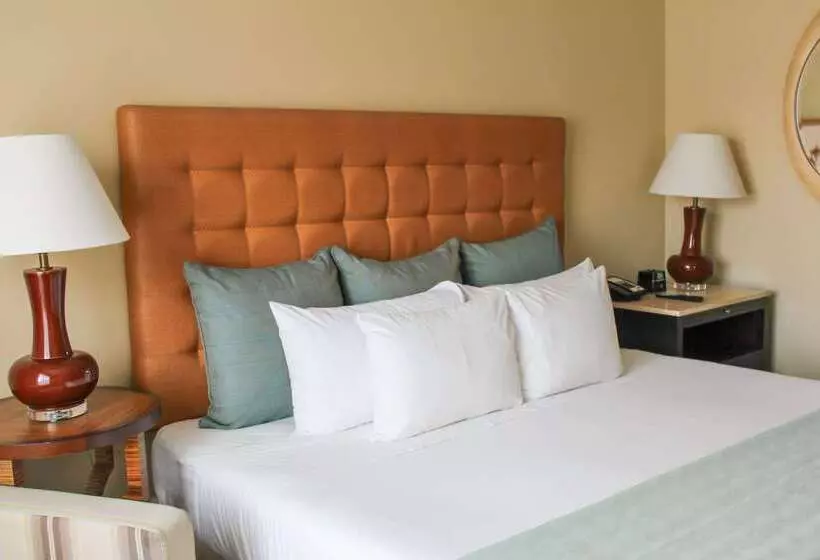 Отель Four Points San Jose Costa Rica