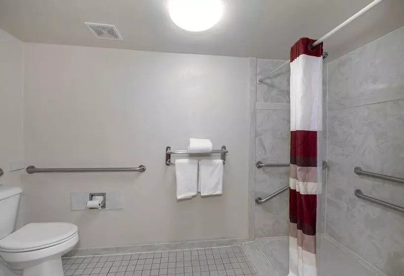 فندق Red Roof Inn & Suites Oxford