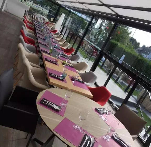 Отель Restaurant Lann Roz / Cote Cuisine