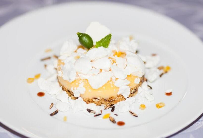 Logis Hotel Restaurant Le Flamant Rose Camargue