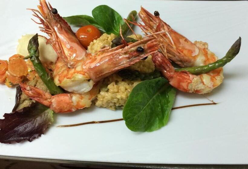 Logis Hotel Restaurant Le Flamant Rose Camargue