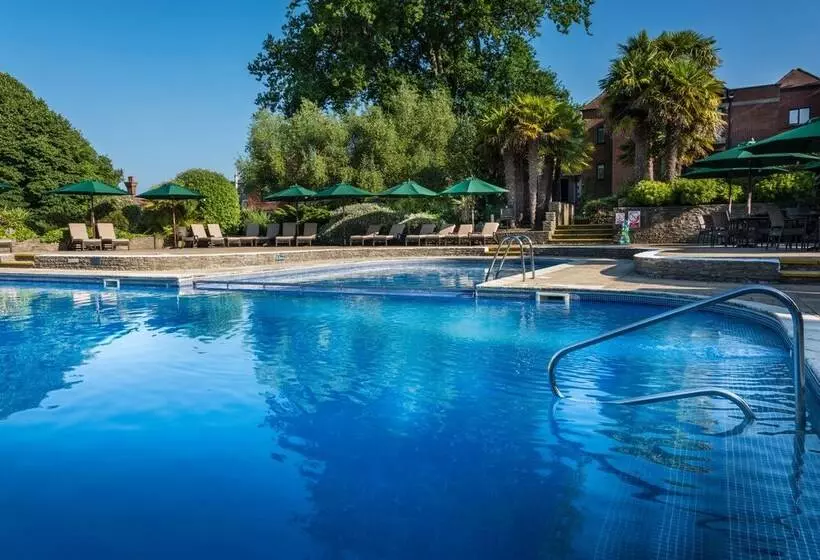 渡假胜地 Macdonald Elmers Court