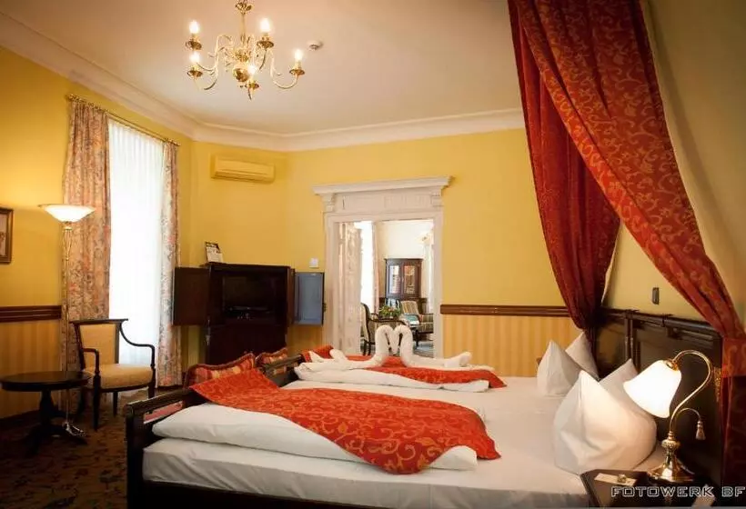 酒店 Schloss Schkopau