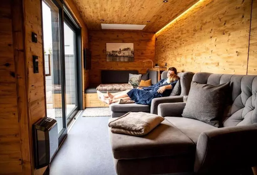 Hafenhotel Pommernyacht