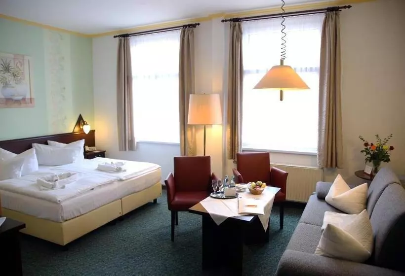 هتل Alt Connewitz