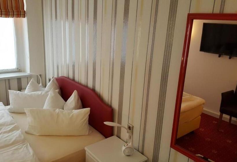 هتل Alt Connewitz