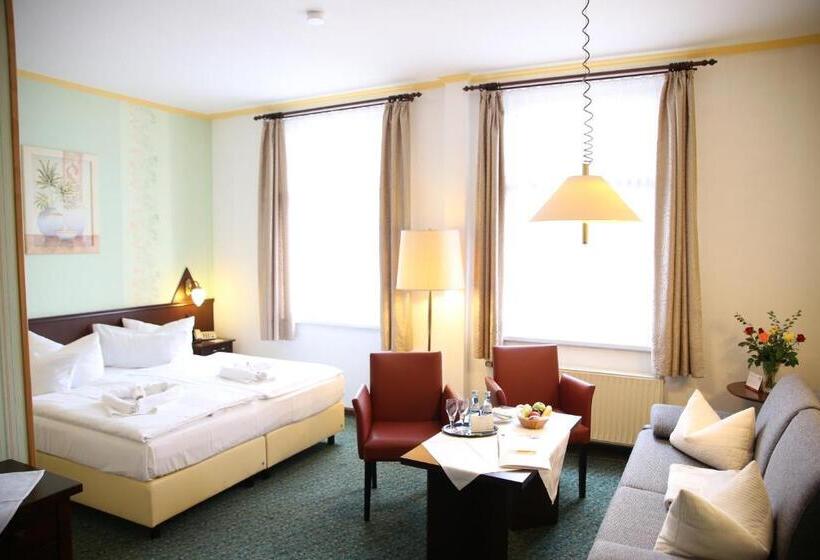 هتل Alt Connewitz