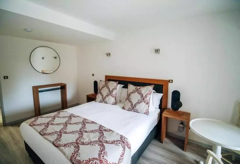 酒店 Auberge De L Abbaye Cruis