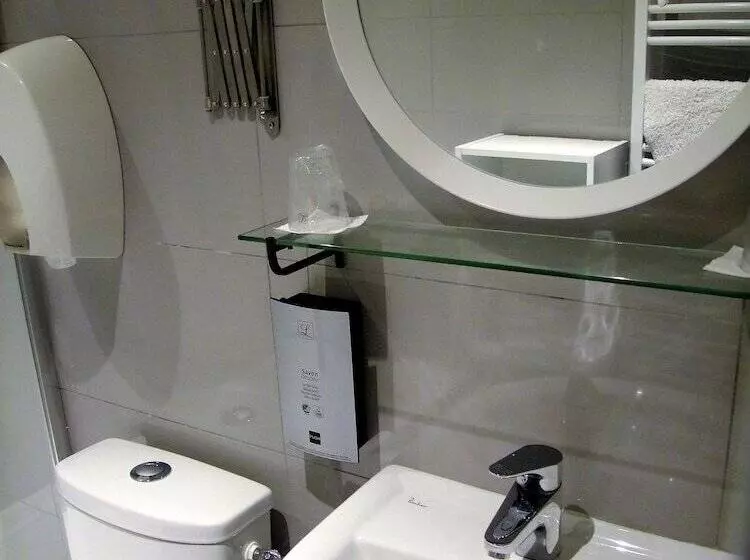 Отель Auberge Du Cheval Blanc