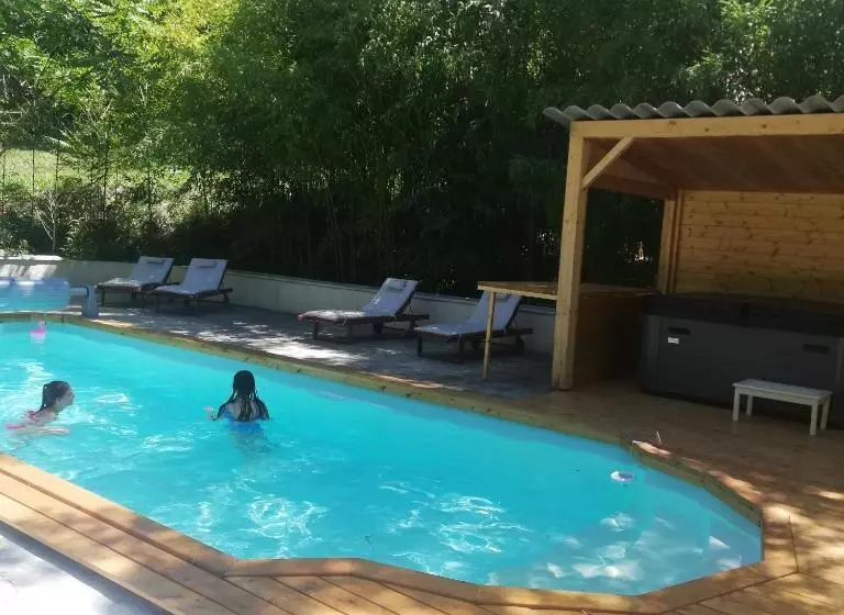 호텔 Chambre D Hôtes Au Jardin Des Saveurs