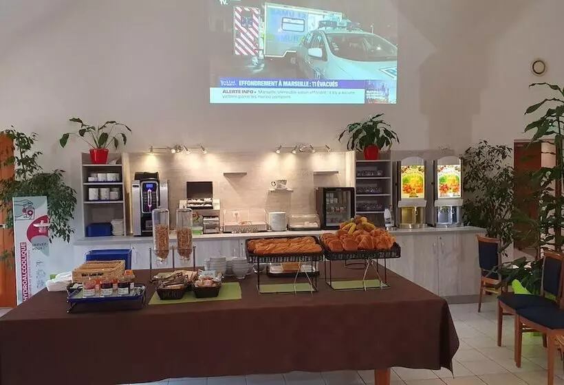 Logis Hotel Restaurant De L Abbaye