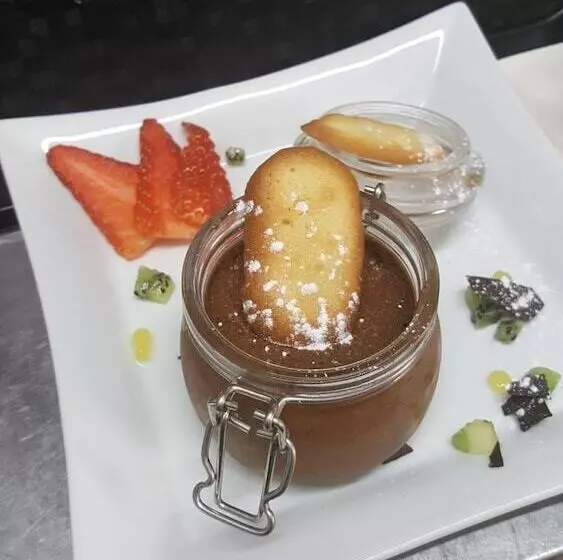 Отель Doubs Rivage