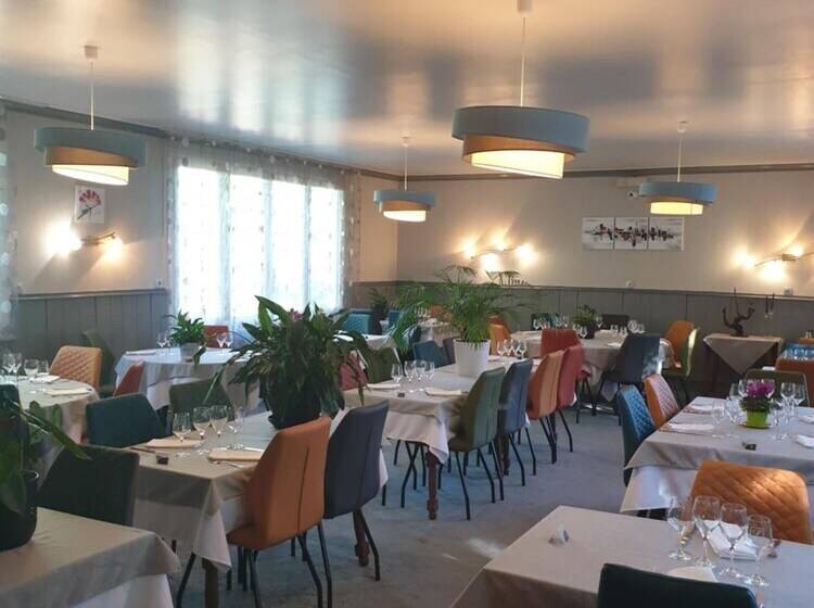 בית מלון כפרי Doubs Rivage