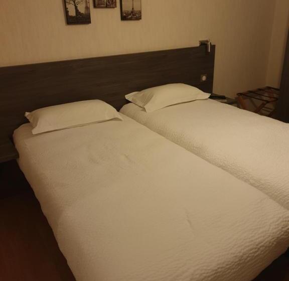 בית מלון כפרי Doubs Rivage