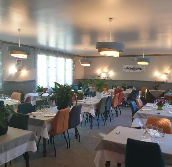 בית מלון כפרי Doubs Rivage