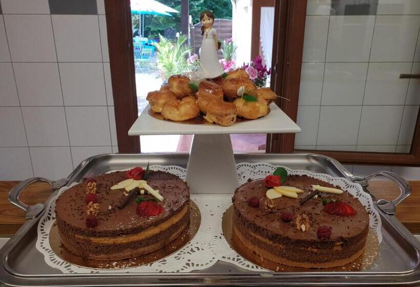 בית מלון כפרי Doubs Rivage