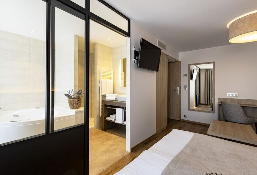 Отель Hôtel Spa Du Lac De Madine Maison Drapier